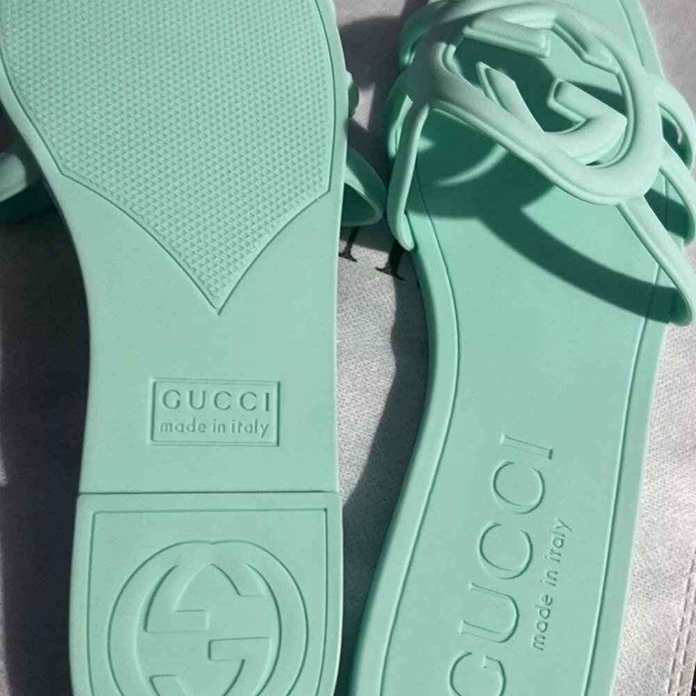 Gucci Womens Interlocking Sandals Slides Rubber Size 9 Pale Blue New - Picture 3 of 4